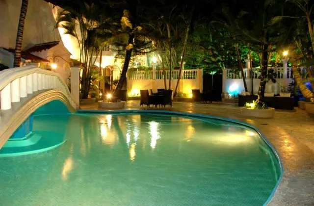 Hotel Seranta Brisas de Bavaro Piscina Adultos Punta Cana Republica Dominicana